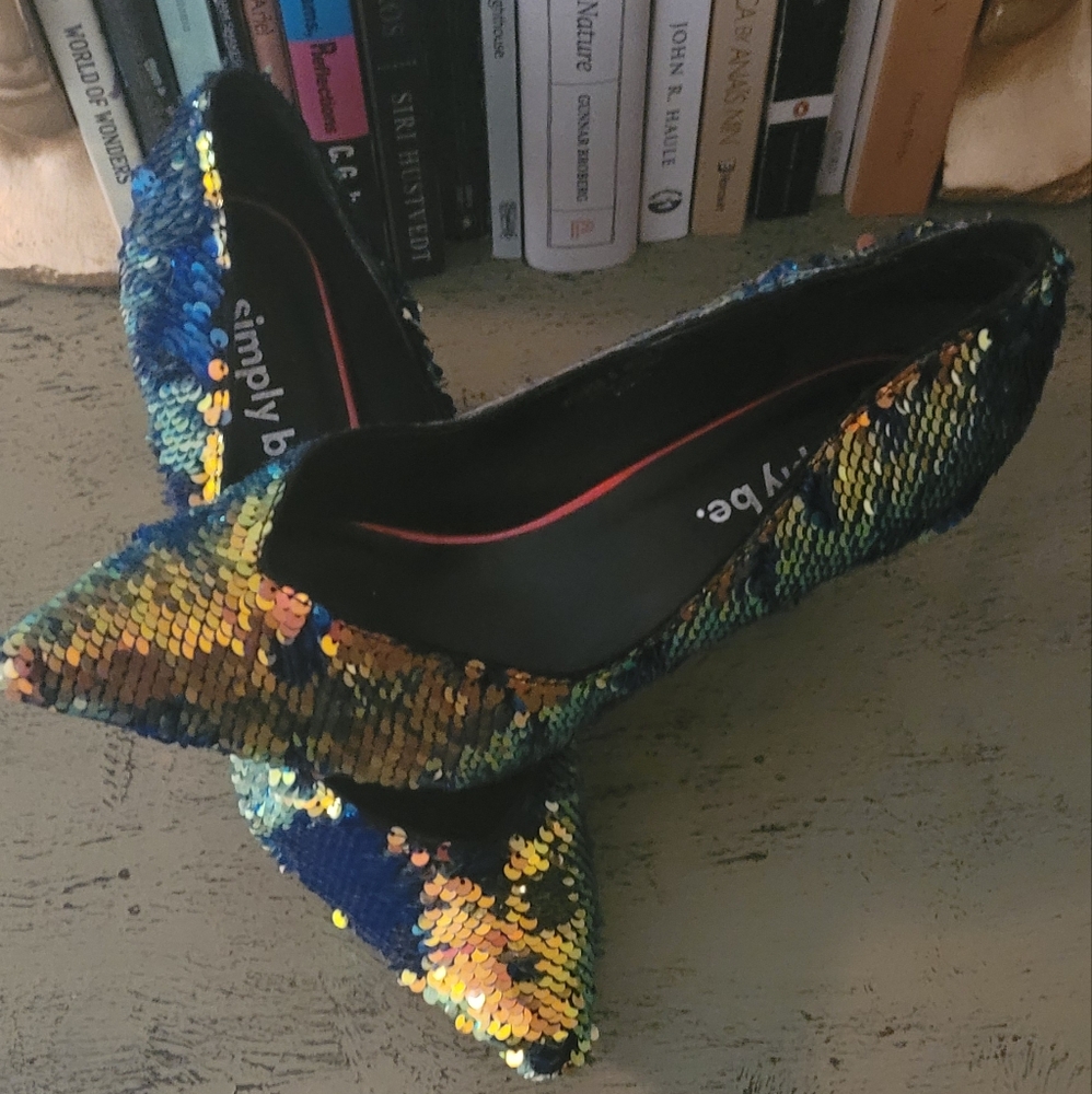 Wide width size "8" Simply Be sequined stilletos